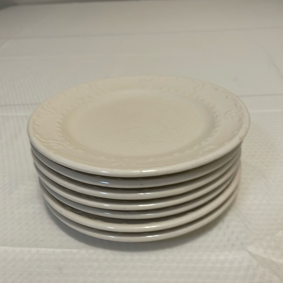 Florence Ivory by Kennex bread plates - Picture 2 of 6